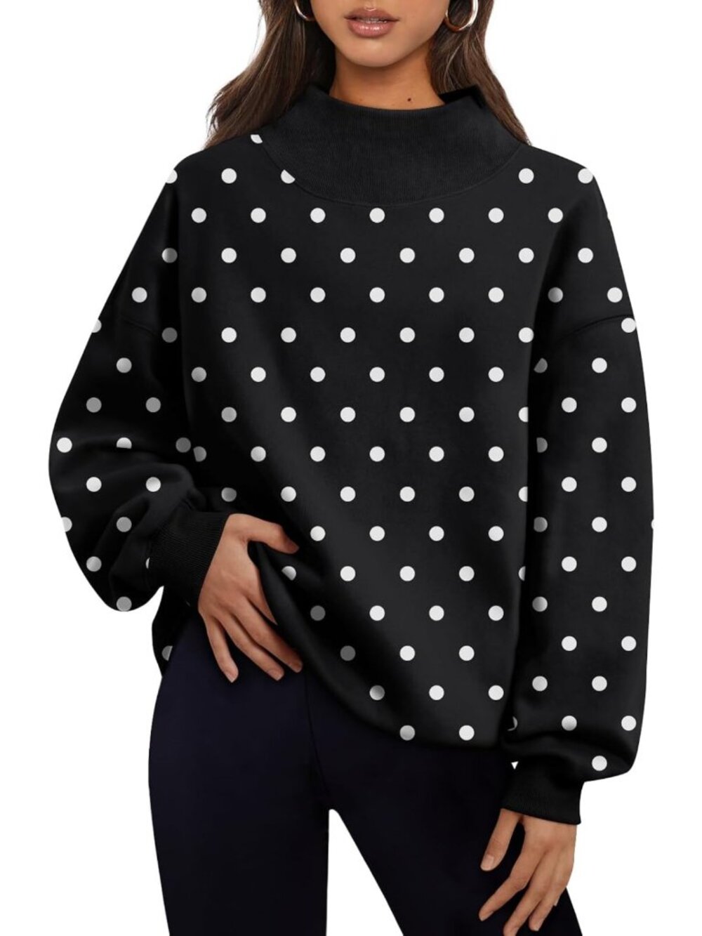 Chic Women's Oversized Mock Neck Sweatshirt - Trendy Fall Pullover Outfit